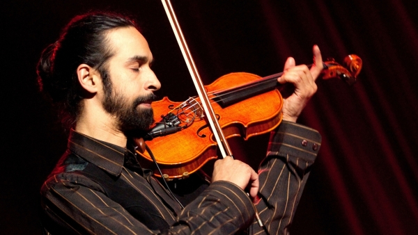 Anit Ghosh - Un violoniste globetrotteur